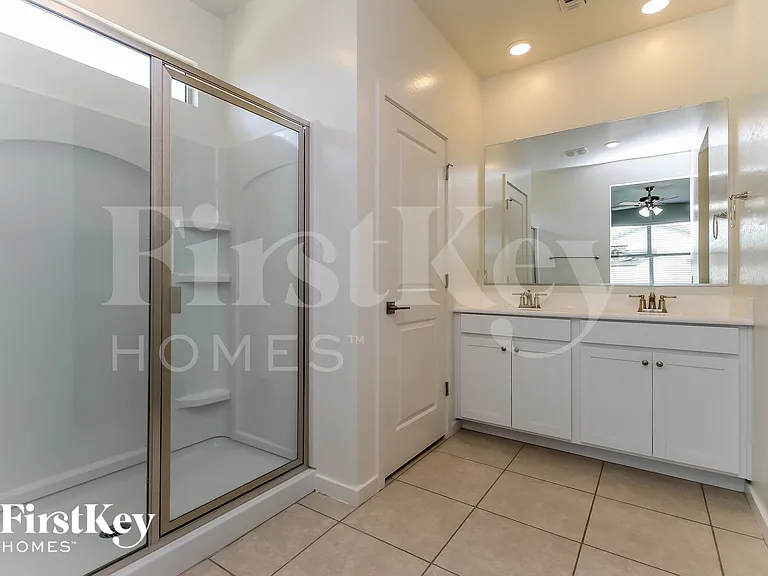 3788 E Henson St — Photo 10