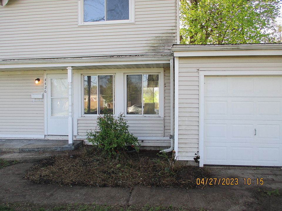 1st image of 4424 Huron Cir