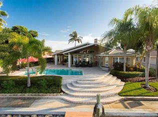 1255 81st St S, St Petersburg, FL 33707