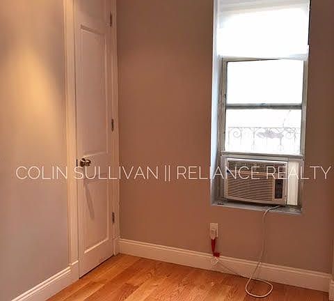 5th image of 3115 Broadway APT 21