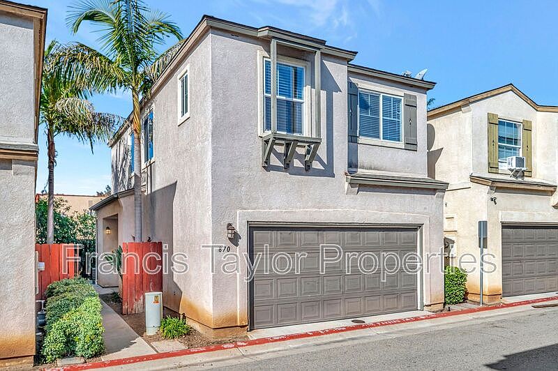1st image of 870 N Fig St N