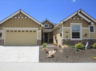 5267 W White Hills Dr, Boise, ID 83714