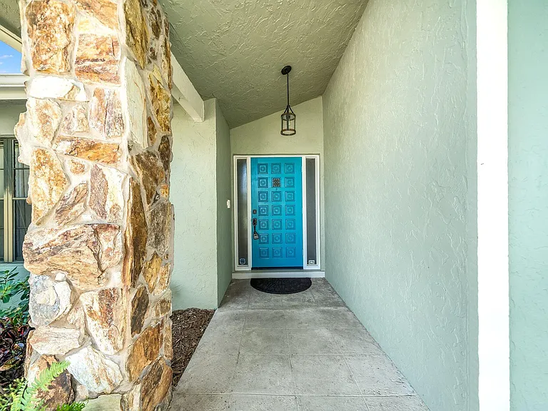 574 Juniper Pl — Photo 15