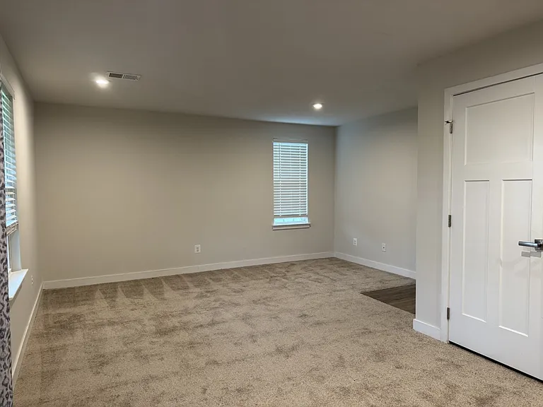 600 Judy Way — Photo 12