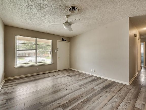 4th image of 4812 Ira St