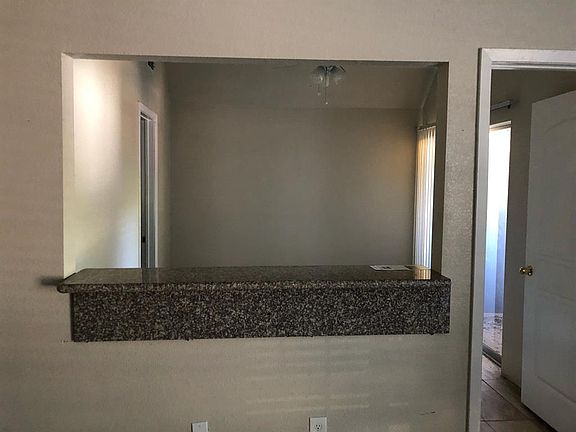 4th image of 5757 Martel Ave APT B03