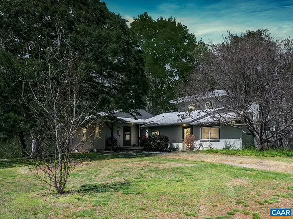 4177 Rolling Rd, Scottsville, VA 24590