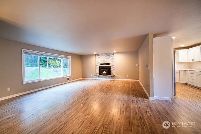 2742 Umatilla Dr — Photo 11