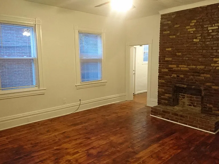 337 Spahr St #1 — Photo 9