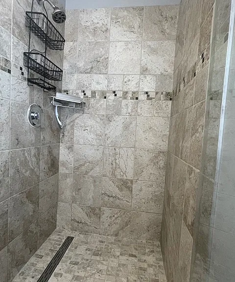 208 Huron Ave — Photo 67