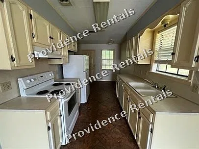 1504 W California Ave — Photo 3