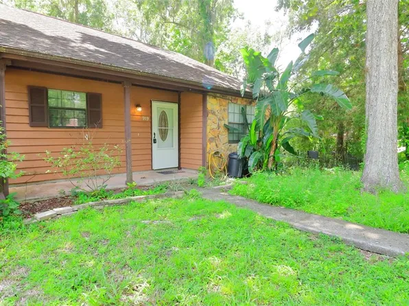 919 Candlebrook Ln, Brooksville, FL 34601
