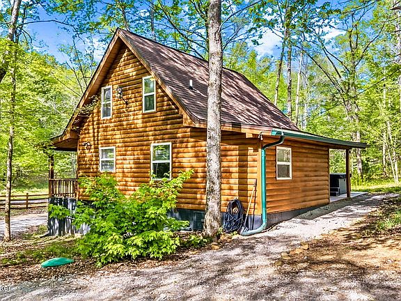 3rd image of 769 Jock Rd