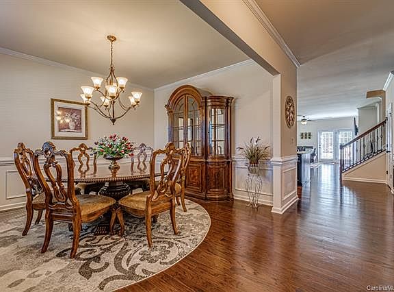 5th image of 7134 Strawberry Fields Ln