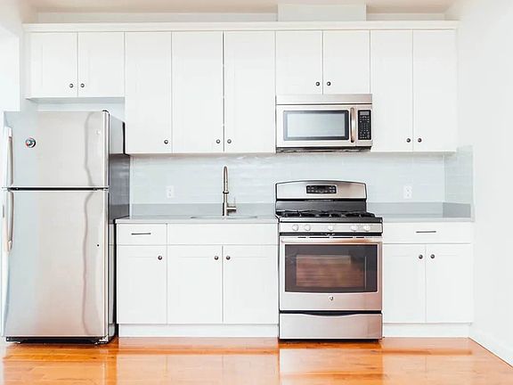 4th image of 265 Nostrand Ave APT A4