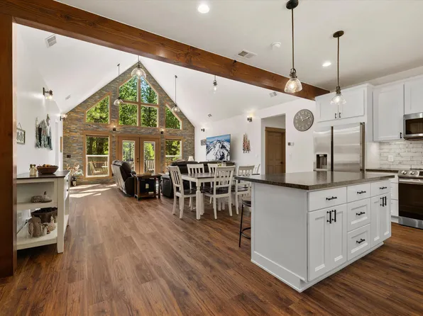 51876 Ponderosa Way, La Pine, OR 97739