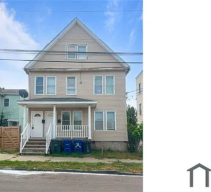 4 bed, 1800 sqft, $2,800 — Photo 1
