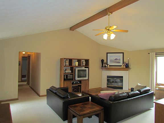 5th image of 1312 Temple Ct