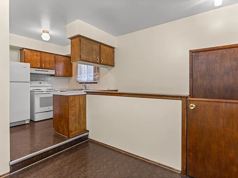 14580 Ford Ave — Photo 15