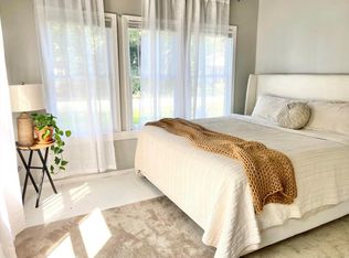 208 Vincent St, Houston, TX 77009