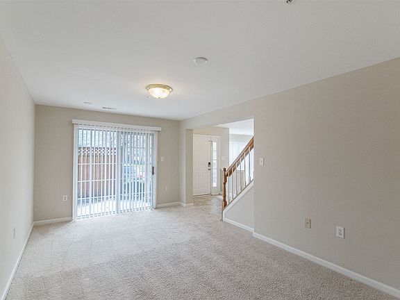 5th image of 2633 S Everly Dr