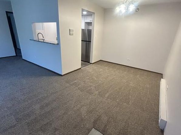 206 W Division St APT I