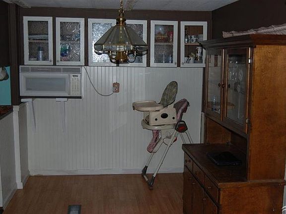 3rd image of 4927 Carol St SE