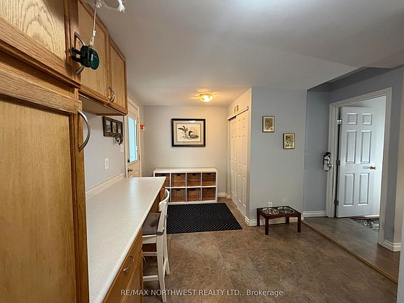 4th image of 512 3rd St S