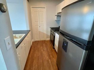 374 Maple Ave #1, Barrington, RI 02806