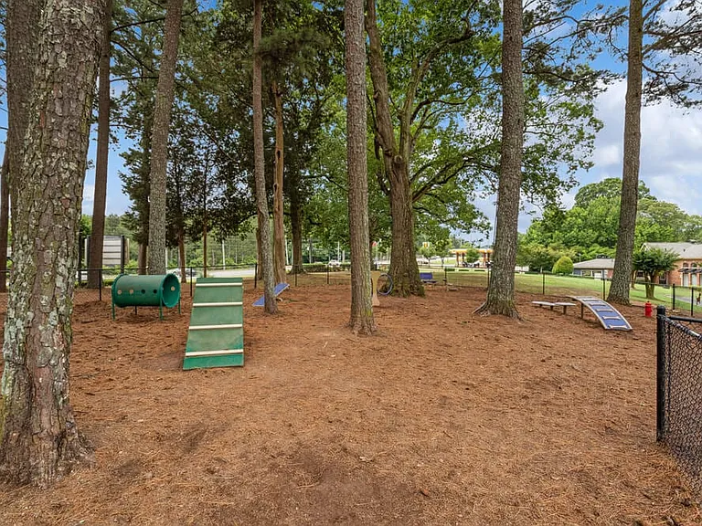Park on Windy Hill — Photo 13