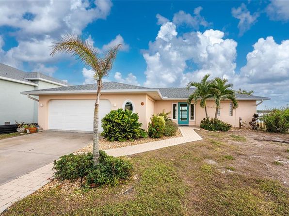 3220 Peace River Dr, Punta Gorda, FL 33983