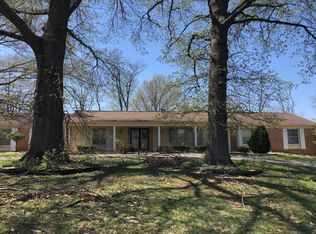 11479 Fair Acres Rd, Saint Louis, MO 63136