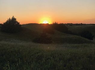 101 Longhorn Ln, Burwell, NE 68823