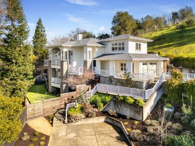 384 Arabian Way, Healdsburg, CA, 95448