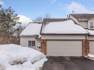 2501 Lockwood Dr, Mendota Heights, MN 55120