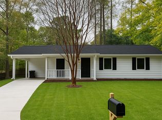 3 Log Ct, Newnan, GA 30265