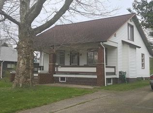 823 Ridge Blvd, Connellsville, PA 15425