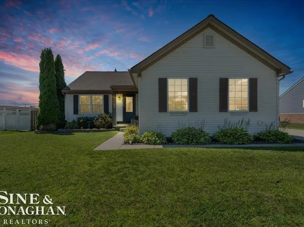 52063 Huntley Ave, New Baltimore, MI 48047