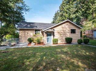 10 NW Riddell Rd, Bremerton, WA 98310