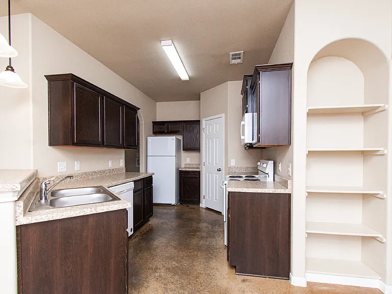 4403 Cambridge Dr #B — Photo 5