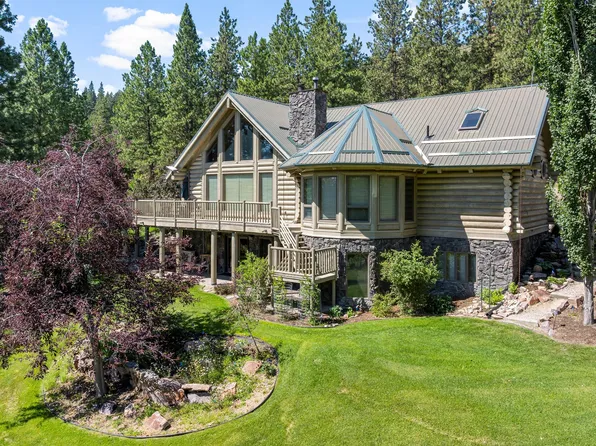 583 Running Bear Ln, Hamilton, MT 59840