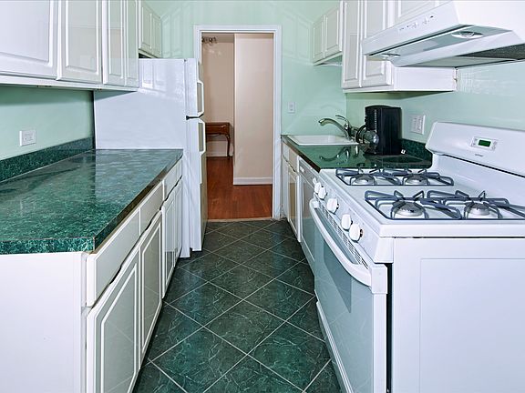5th image of 1815 Palmer Ave APT 1W