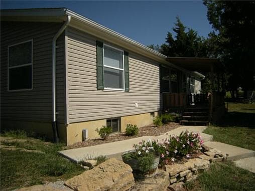 5th image of 13490 W 303rd St