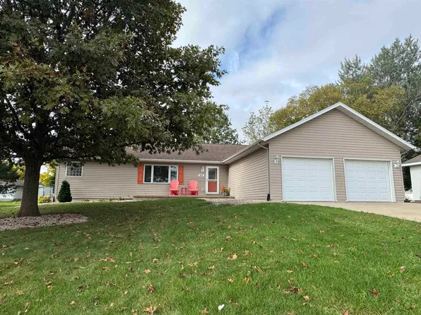 315 Walnut St, Allison, IA 50602