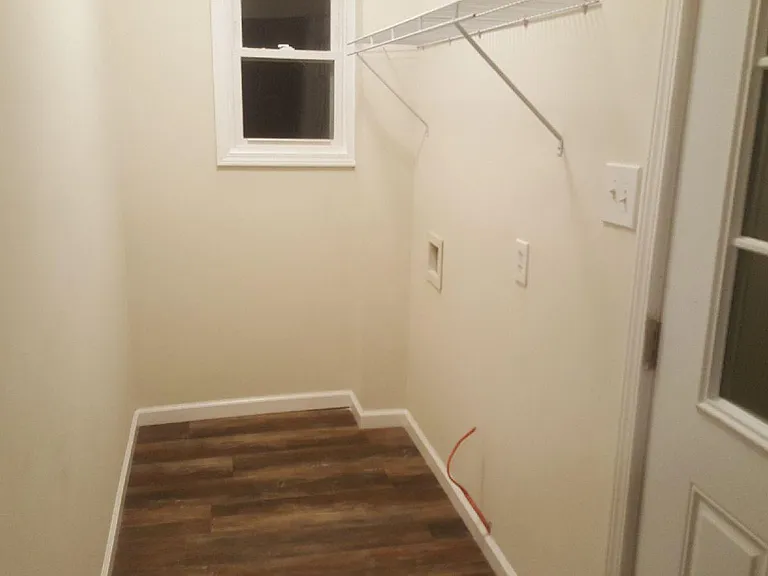 1502 Franklin Ave — Photo 8