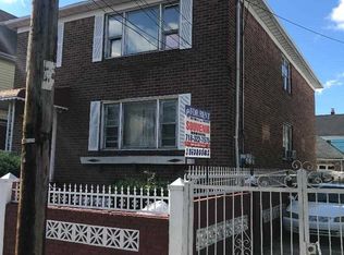 10320 112th St, South Richmond Hill, NY 11419
