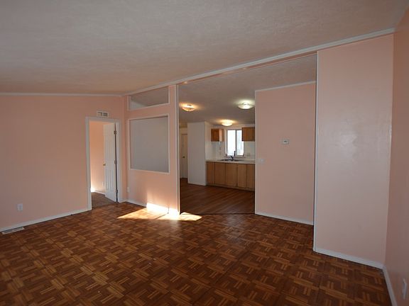 3rd image of 1445 Elmore Ave