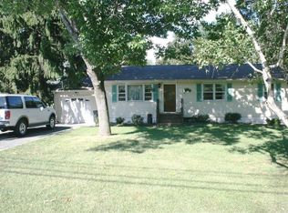 45 Blossom Hill Rd, Lebanon, NJ 08833