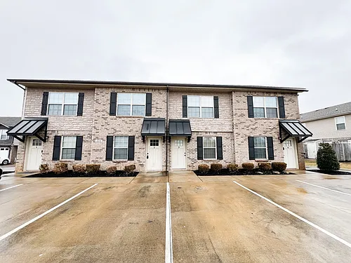 305 Rowand Ct #4 Photo 1