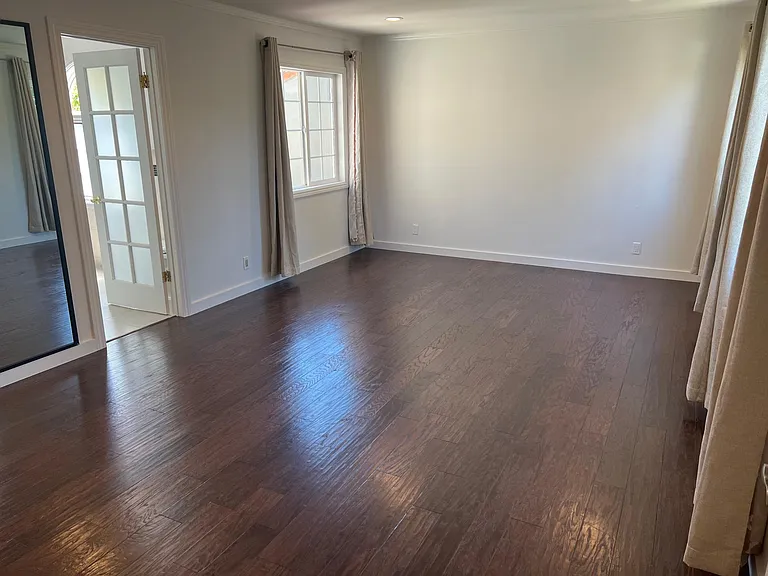 2108 Hillside Dr — Photo 26